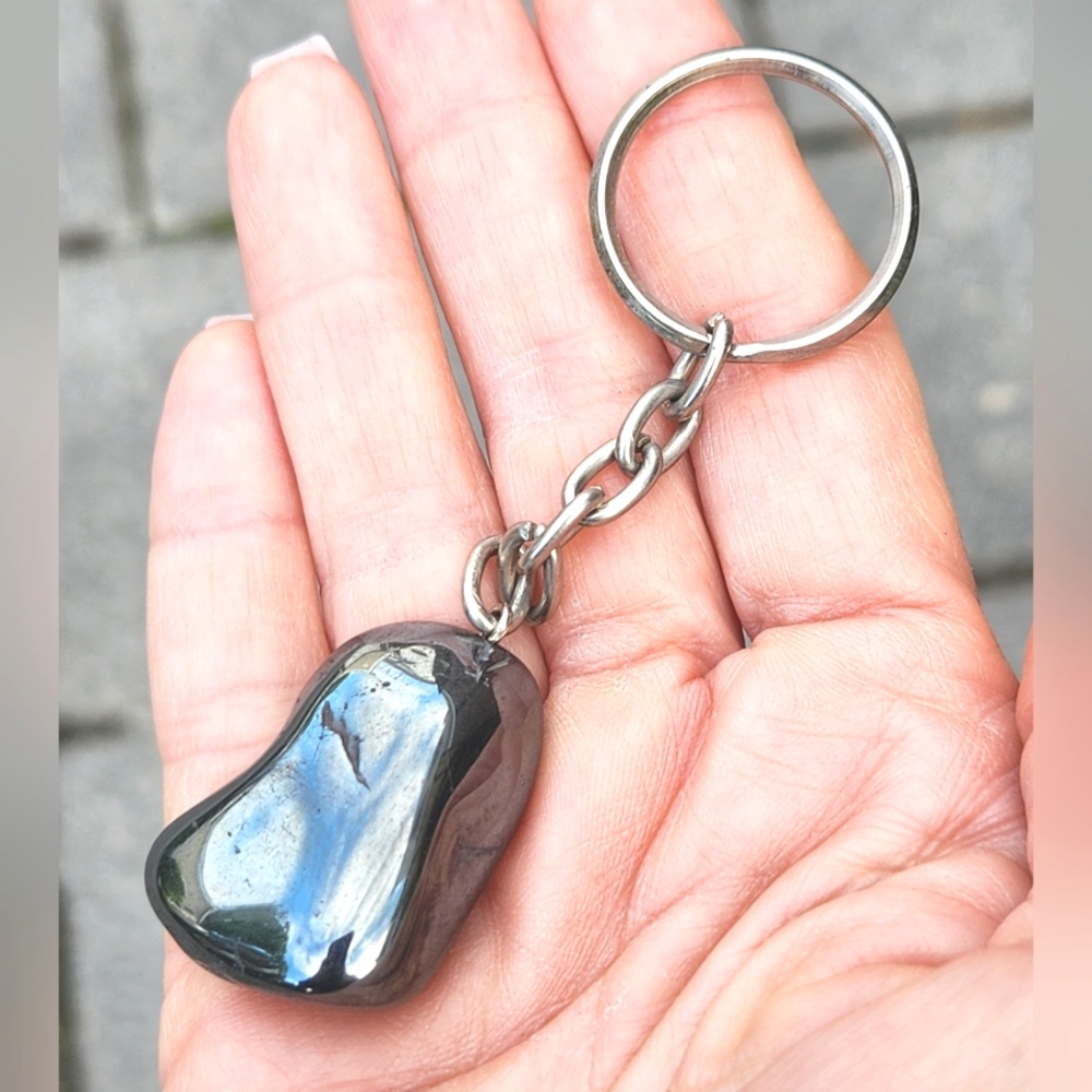 Anthropologie Terrain Tumbled Hematite Stone Keychain